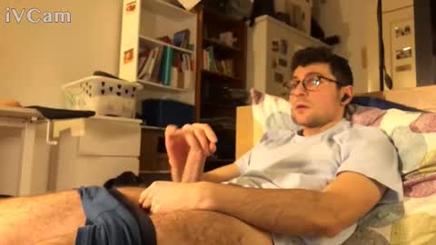 Snapshot of dantheman233 chatting on 11.13.25 Daniel online show from 11.13.25