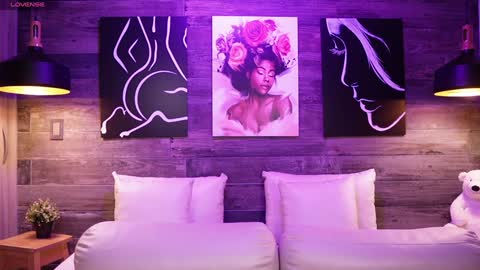 Snapshot of dany_alexa chatting on 01.20.25 Dany And Alexa online show from 01.20.25