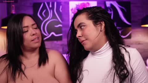 Snapshot of dany_alexa chatting on 01.24.25 Dany And Alexa online show from 01.24.25