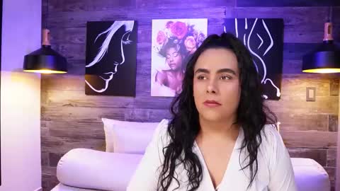 Snapshot of dany_alexa chatting on 10.15.25 Dany And Alexa online show from 10.15.25