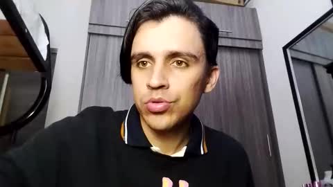 Snapshot of danylano chatting on 11.16.25 Daniel online show from 11.16.25