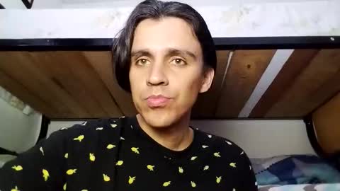 Snapshot of danylano chatting on 11.26.25 Daniel online show from 11.26.25