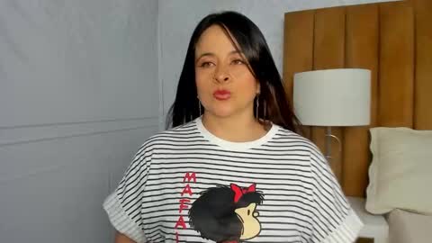 Daphne online show from 03.04.25