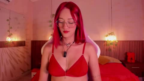 Daphne online show from 02.14.26