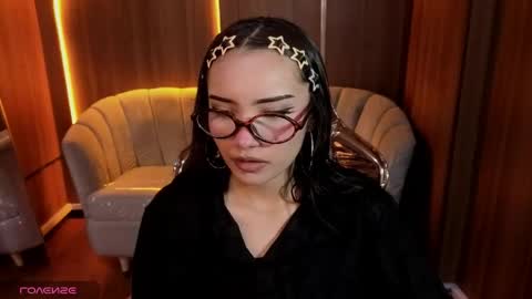 daphne_nicole_b online show from 06.01.26