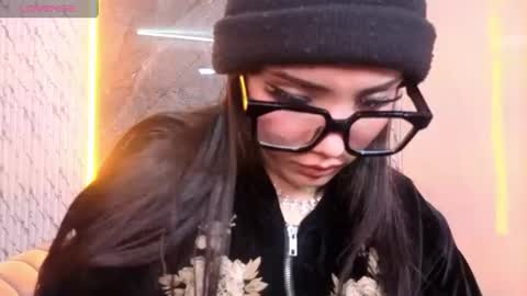 Snapshot of daphne_nicole_b chatting on 07.15.26 daphne_nicole_b online show from 07.15.26