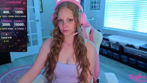 Daphne Madison online show from 06.04.26