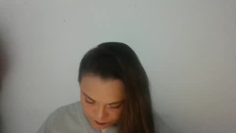 Snapshot of dapnne24 chatting on 10.14.25 dapnne online show from 10.14.25