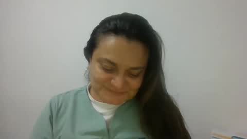 Snapshot of dapnne24 chatting on 10.30.25 dapnne online show from 10.30.25