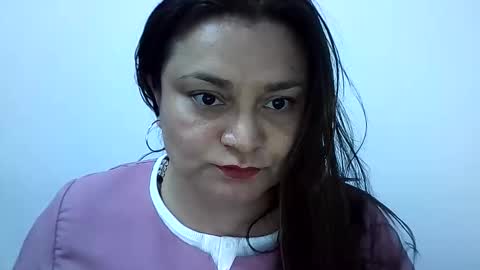 Snapshot of dapnne24 chatting on 11.11.25 dapnne online show from 11.11.25