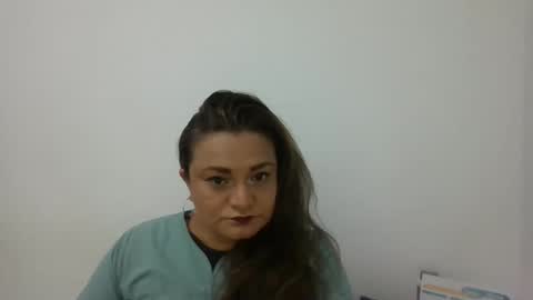 Snapshot of dapnne24 chatting on 11.27.25 dapnne online show from 11.27.25