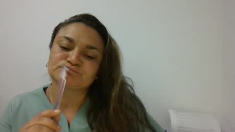 Snapshot of dapnne24 chatting on 12.22.25 dapnne online show from 12.22.25