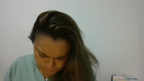 Snapshot of dapnne24 chatting on 01.05.26 dapnne online show from 01.05.26