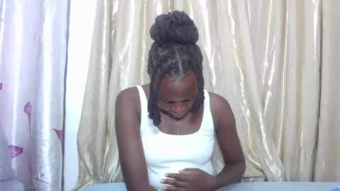 Snapshot of darberry21 chatting on 10.29.25 ESTHER online show from 10.29.25