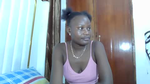 Snapshot of darberry21 chatting on 11.10.25 ESTHER online show from 11.10.25