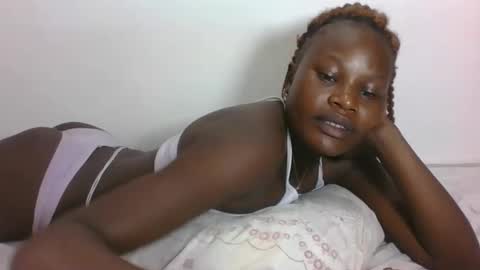 ESTHER online show from 02.03.26