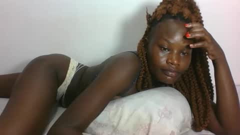 ESTHER online show from 02.05.26