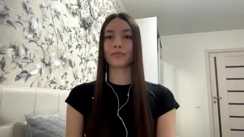 Snapshot of darceydavie chatting on 02.28.26 Lina online show from 02.28.26