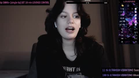Darcy online show from 10.21.25