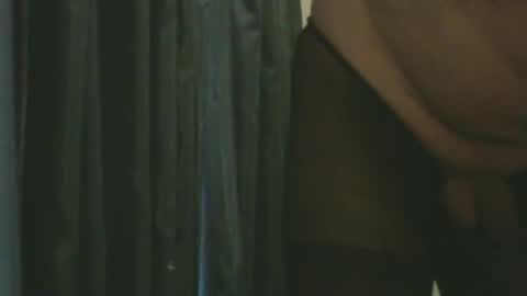 Snapshot of dare2do1 chatting on 02.14.26 dare2do1 online show from 02.14.26