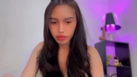 Snapshot of daretolovemexx chatting on 11.10.25 Angel Condensada online show from 11.10.25