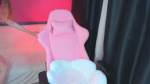 Daria   ---- online show from 12.11.24