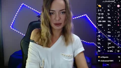 Snapshot of daria_spring chatting on 02.18.25 Daria online show from 02.18.25