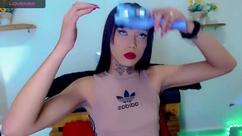 Snapshot of darianna_atehortua chatting on 02.24.26 Dary online show from 02.24.26