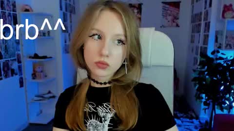 Snapshot of dariatate chatting on 02.14.26 Daria Tate online show from 02.14.26