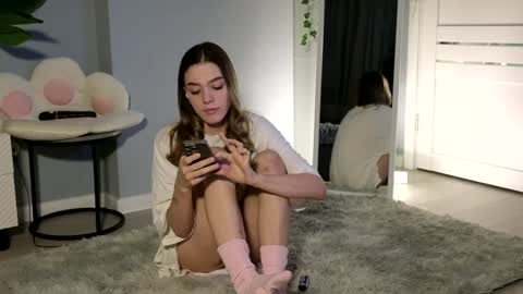 Snapshot of darilboom chatting on 12.11.24 darilboom online show from 12.11.24