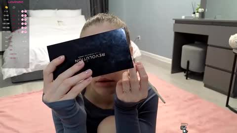 Snapshot of darilboom chatting on 10.25.25 darilboom online show from 10.25.25