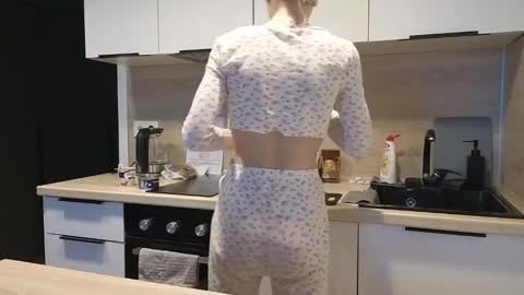 Snapshot of darilboom chatting on 12.03.25 darilboom online show from 12.03.25