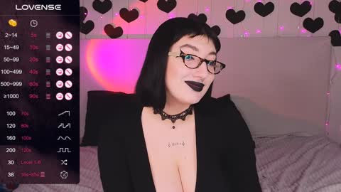 Snapshot of dario_doll_ chatting on 01.23.25 Daria online show from 01.23.25