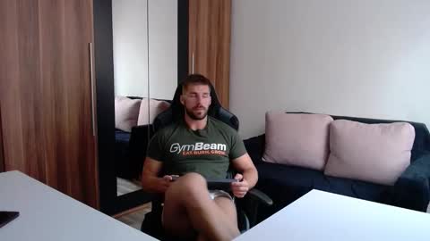 darius_94 online show from 09.21.25