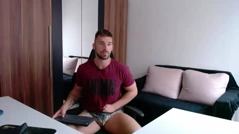 darius_94 online show from 10.07.25