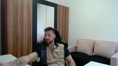 darius_94 online show from 03.01.26