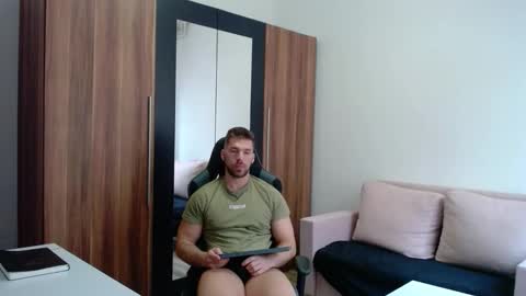 darius_94 online show from 04.23.26