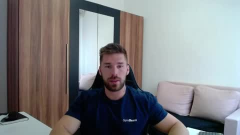 darius_94 online show from 05.05.26