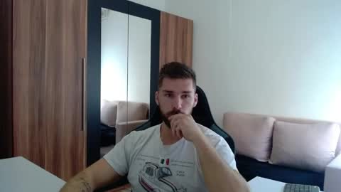 darius_94 online show from 05.28.26