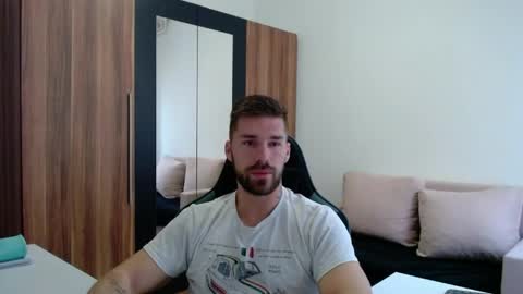 darius_94 online show from 05.29.26