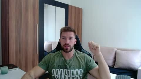 darius_94 online show from 05.30.26