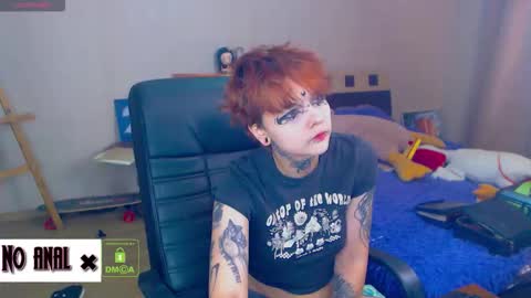 Snapshot of dark__elf chatting on 01.18.26 Anessa online show from 01.18.26