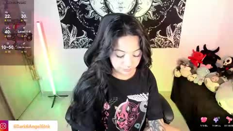 Snapshot of dark_angel_ink_ chatting on 06.12.26 LUISA online show from 06.12.26