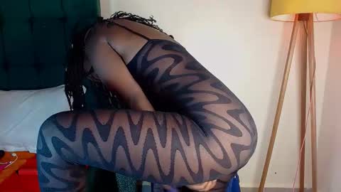 Snapshot of dark_chocolate0 chatting on 02.19.26 becky online show from 02.19.26