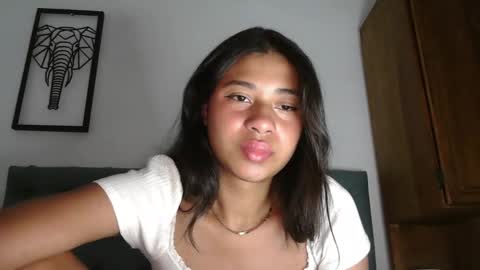 Sofia online show from 10.14.25