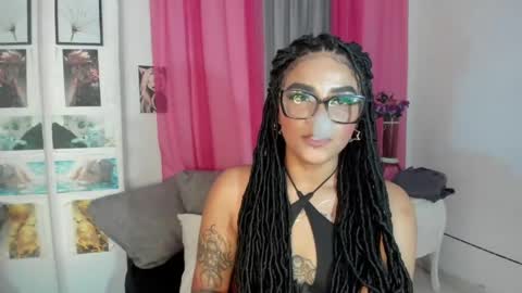 Snapshot of dark_flama chatting on 04.18.26 dark_flama online show from 04.18.26