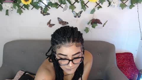 Snapshot of dark_flama chatting on 04.28.26 dark_flama online show from 04.28.26