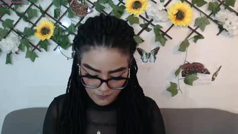 Snapshot of dark_flama chatting on 05.02.26 dark_flama online show from 05.02.26