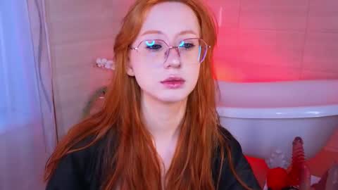 Lola online show from 03.11.26