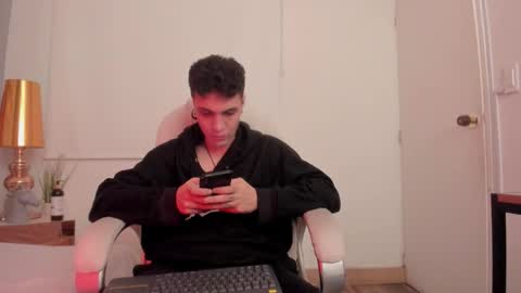 dark_sun333 online show from 11.14.25